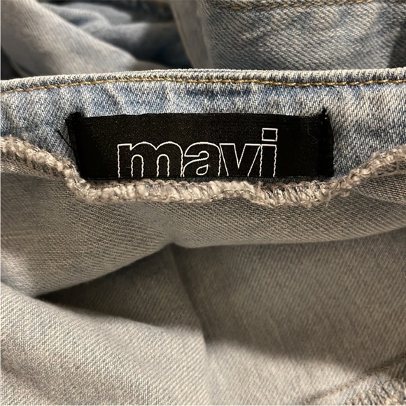 Bought on Poshmark but I’m too big in the chest for both. I have small and mediu - Picture 11 of 11